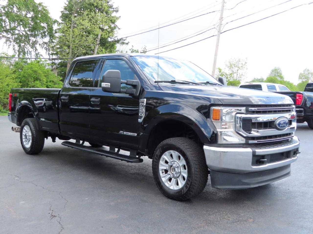 Ford Super Duty F-250 SRW XLT 4WD Crew Cab 8' Box 2021