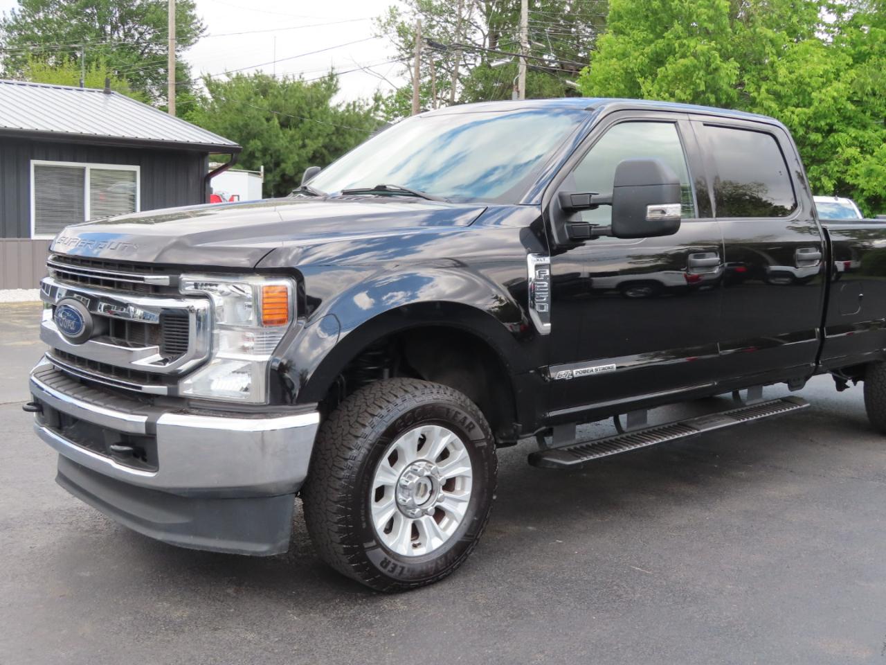 Ford Super Duty F-250 SRW XLT 4WD Crew Cab 8' Box 2021