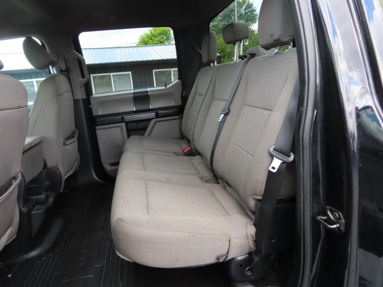 Ford Super Duty F-250 SRW XLT 4WD Crew Cab 8' Box 2021