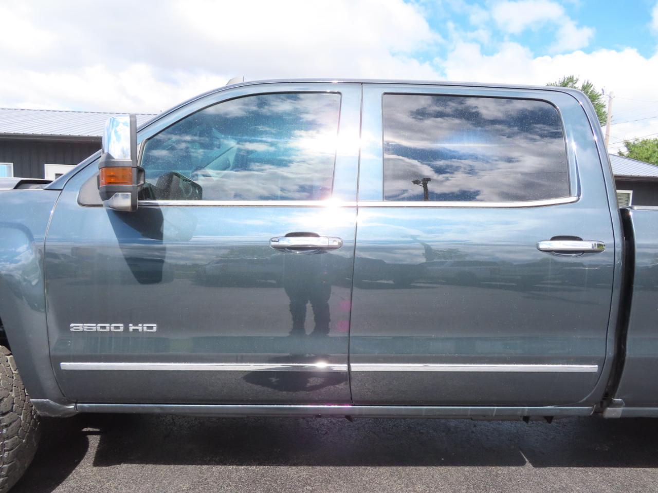 Chevrolet Silverado 3500HD 4WD Crew Cab 167.7" LTZ 2019