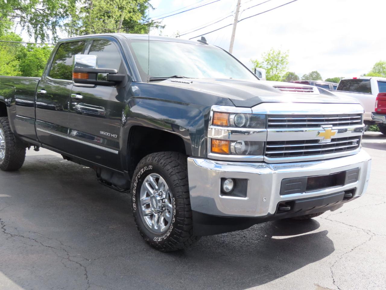 Chevrolet Silverado 3500HD 4WD Crew Cab 167.7" LTZ 2019
