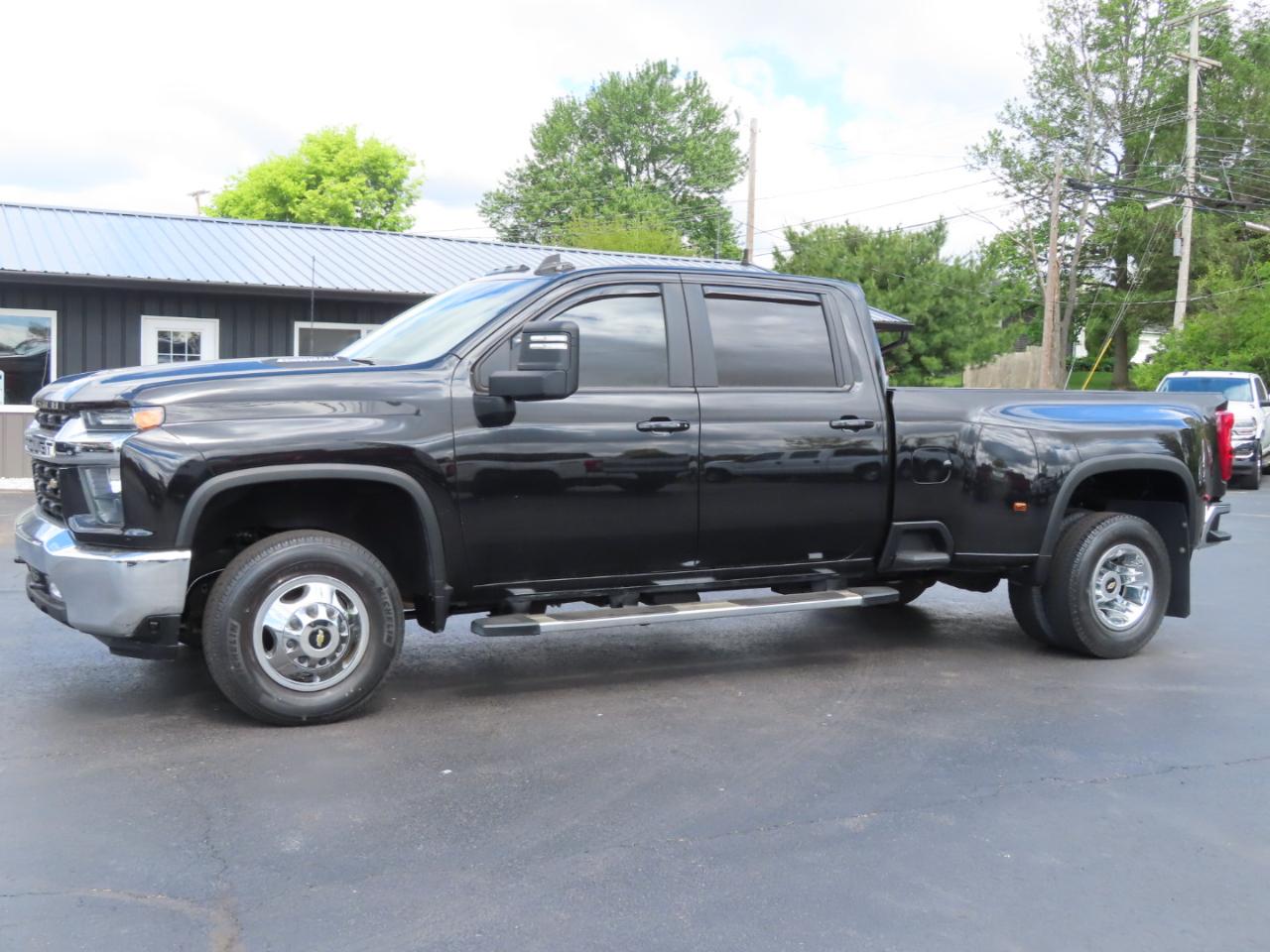 Chevrolet Silverado 3500HD 4WD Crew Cab 172" LT 2021