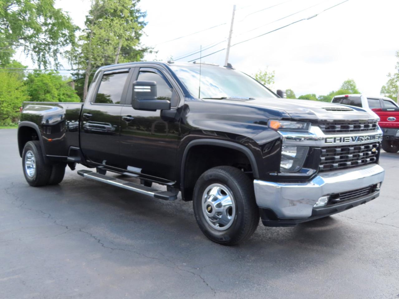 Chevrolet Silverado 3500HD 4WD Crew Cab 172" LT 2021