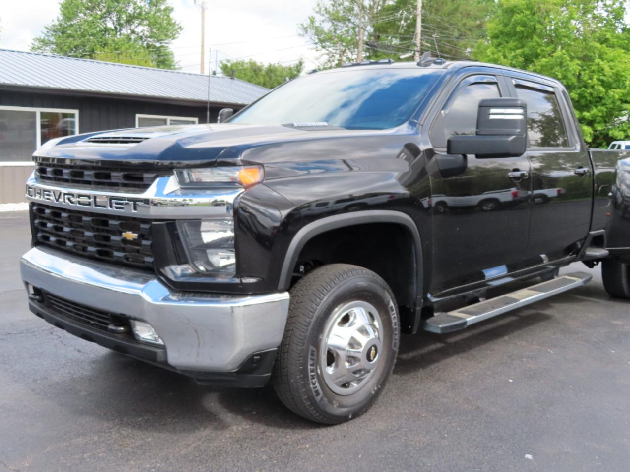 Chevrolet Silverado 3500HD 4WD Crew Cab 172" LT 2021