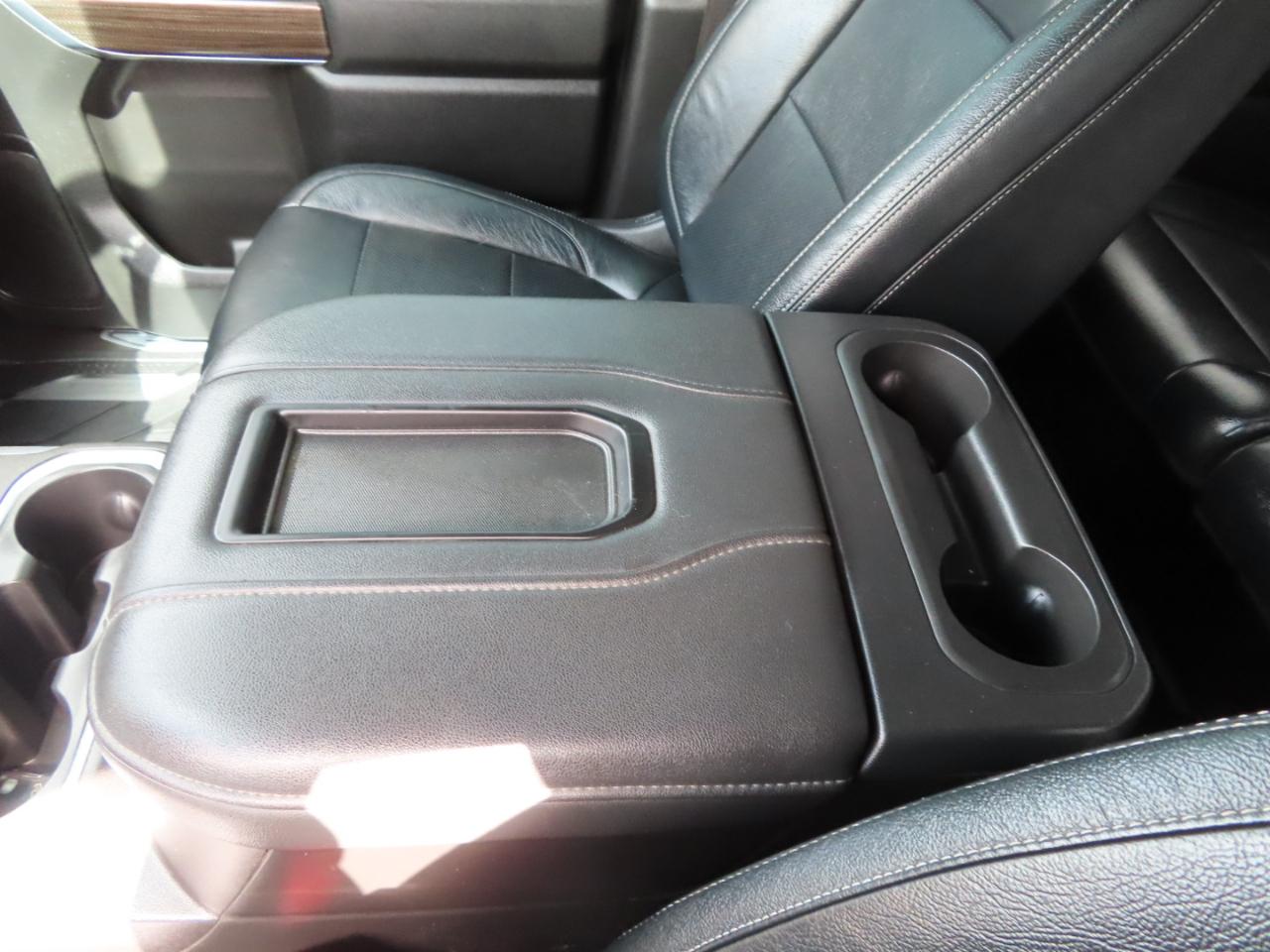 Chevrolet Silverado 3500HD 4WD Crew Cab 172" LT 2021