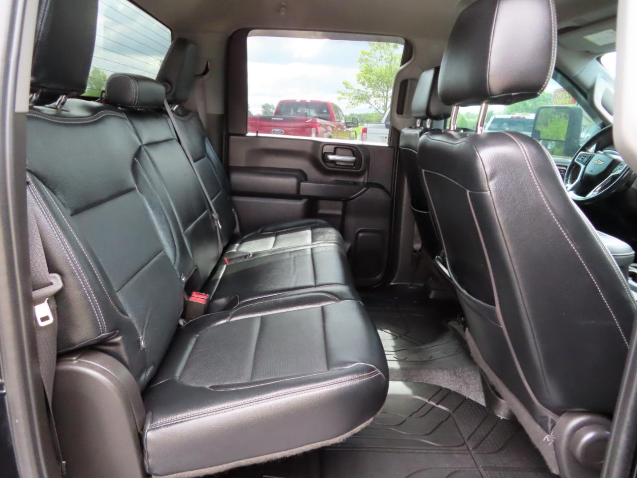 Chevrolet Silverado 3500HD 4WD Crew Cab 172" LT 2021