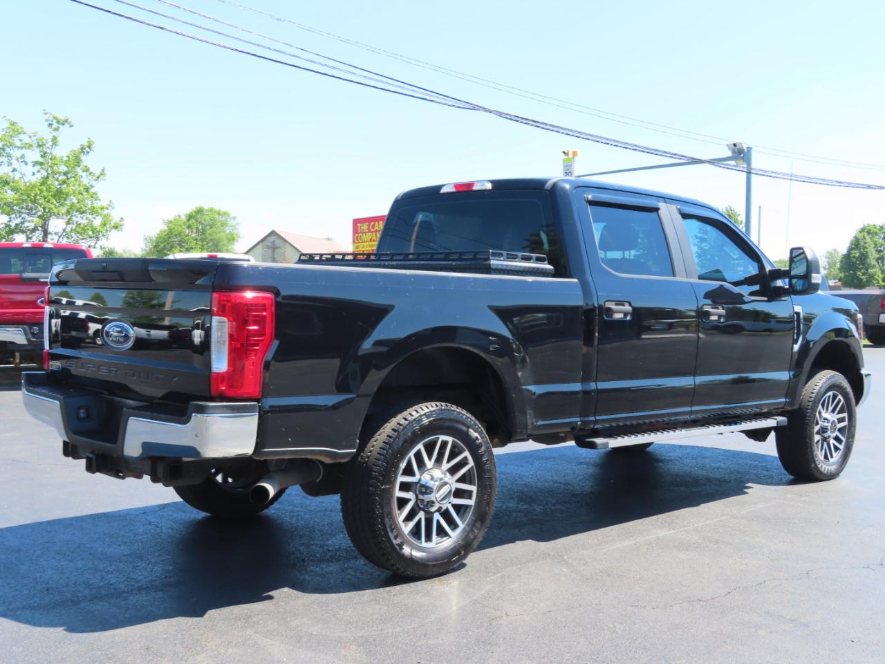 Ford Super Duty F-250 SRW XL 4WD Crew Cab 6.75' Box 2018