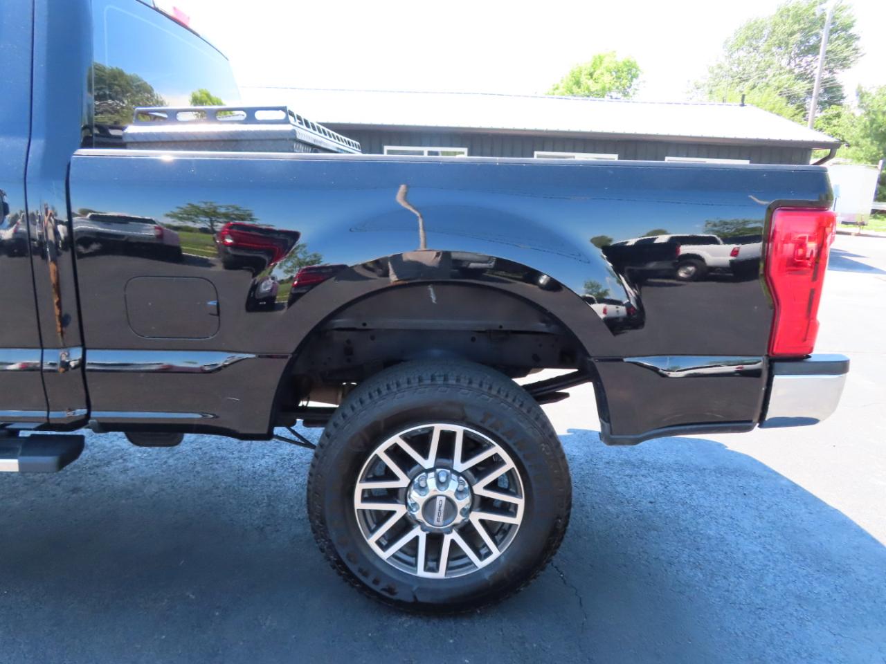 Ford Super Duty F-250 SRW XL 4WD Crew Cab 6.75' Box 2018