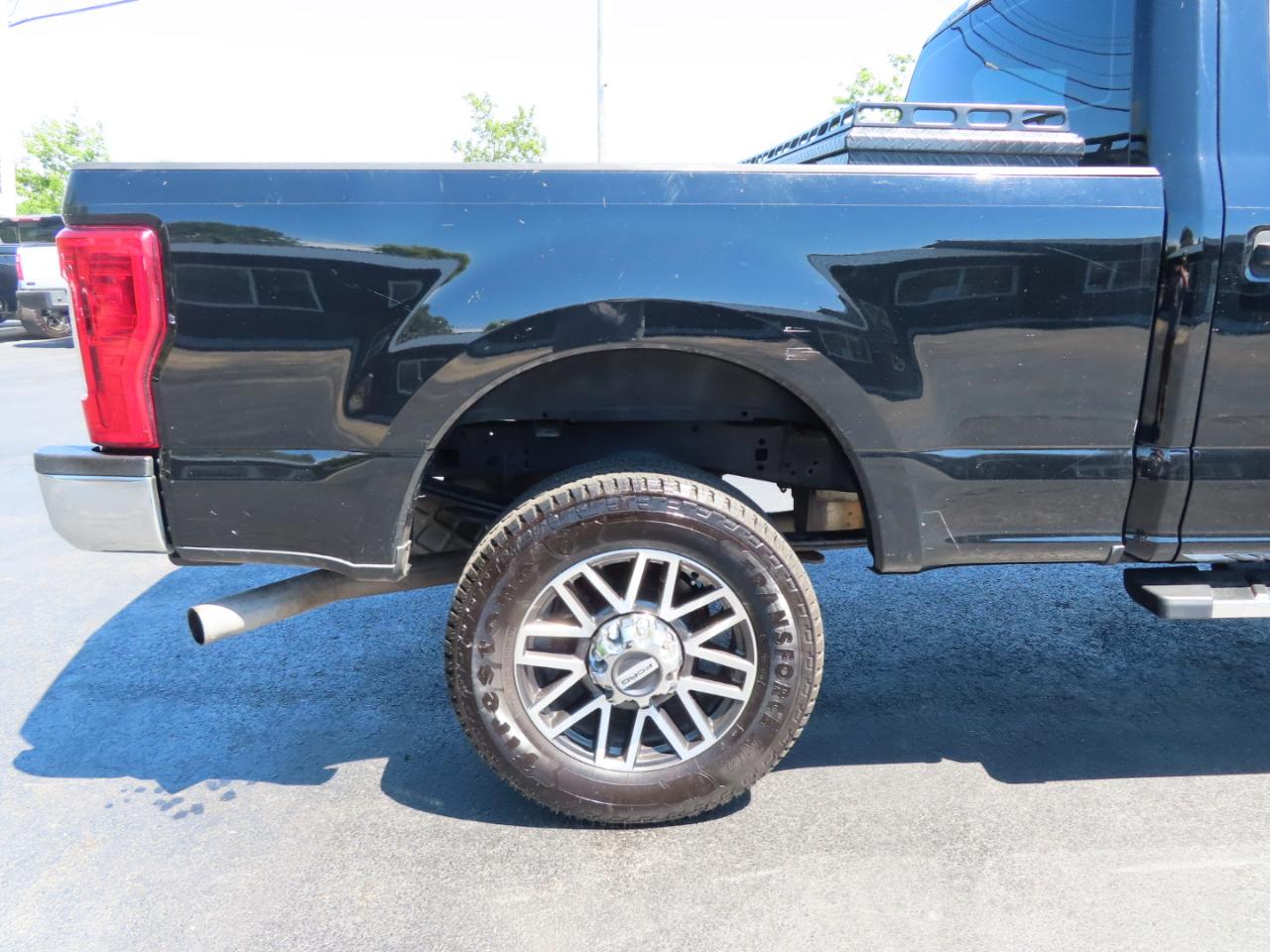 Ford Super Duty F-250 SRW XL 4WD Crew Cab 6.75' Box 2018