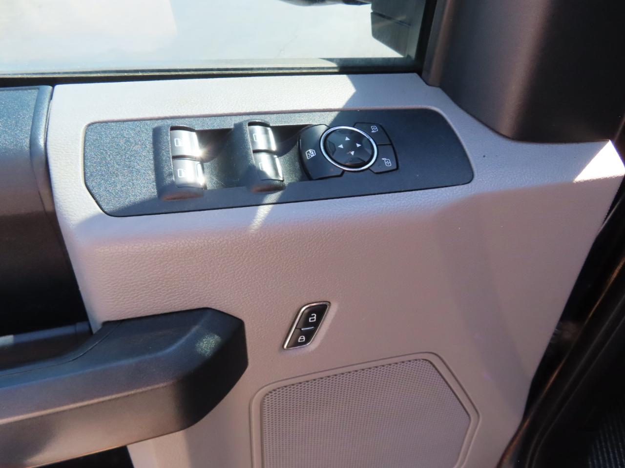 Ford Super Duty F-250 SRW XL 4WD Crew Cab 6.75' Box 2018