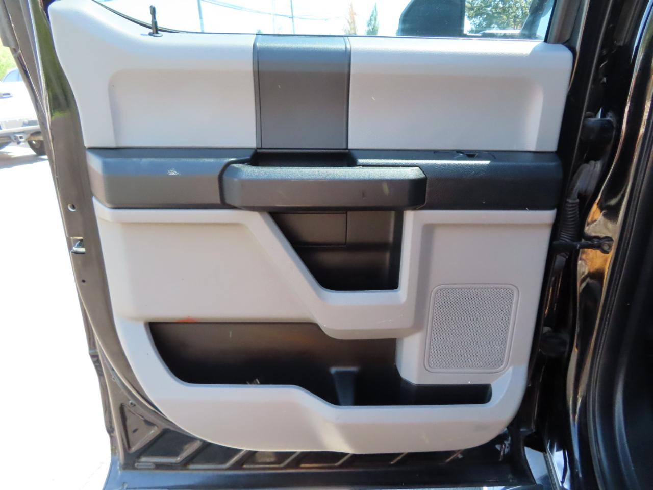 Ford Super Duty F-250 SRW XL 4WD Crew Cab 6.75' Box 2018