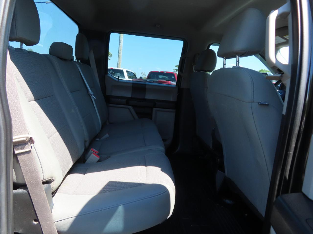 Ford Super Duty F-250 SRW XL 4WD Crew Cab 6.75' Box 2018