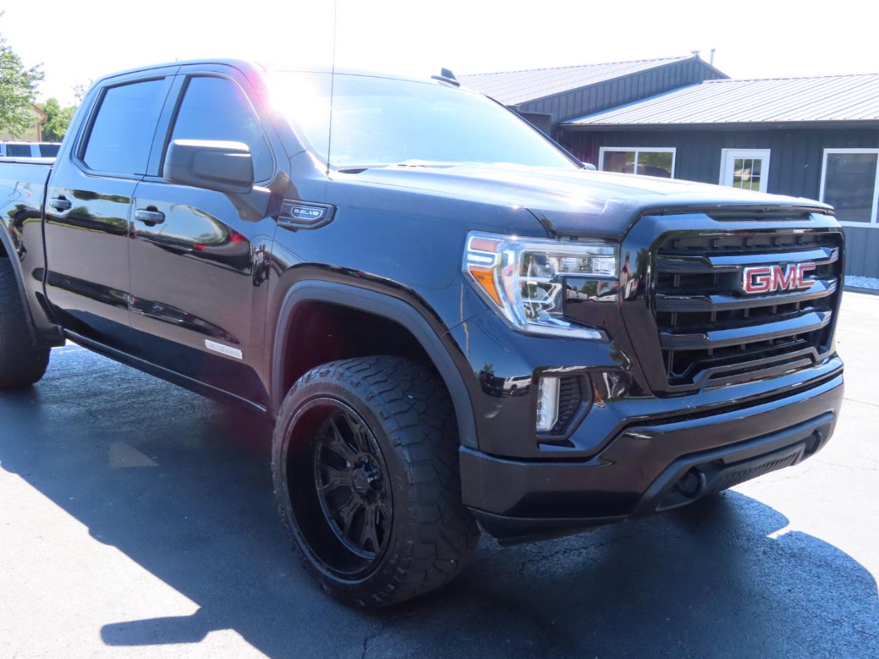 GMC Sierra 1500 4WD Crew Cab 147" Elevation 2020