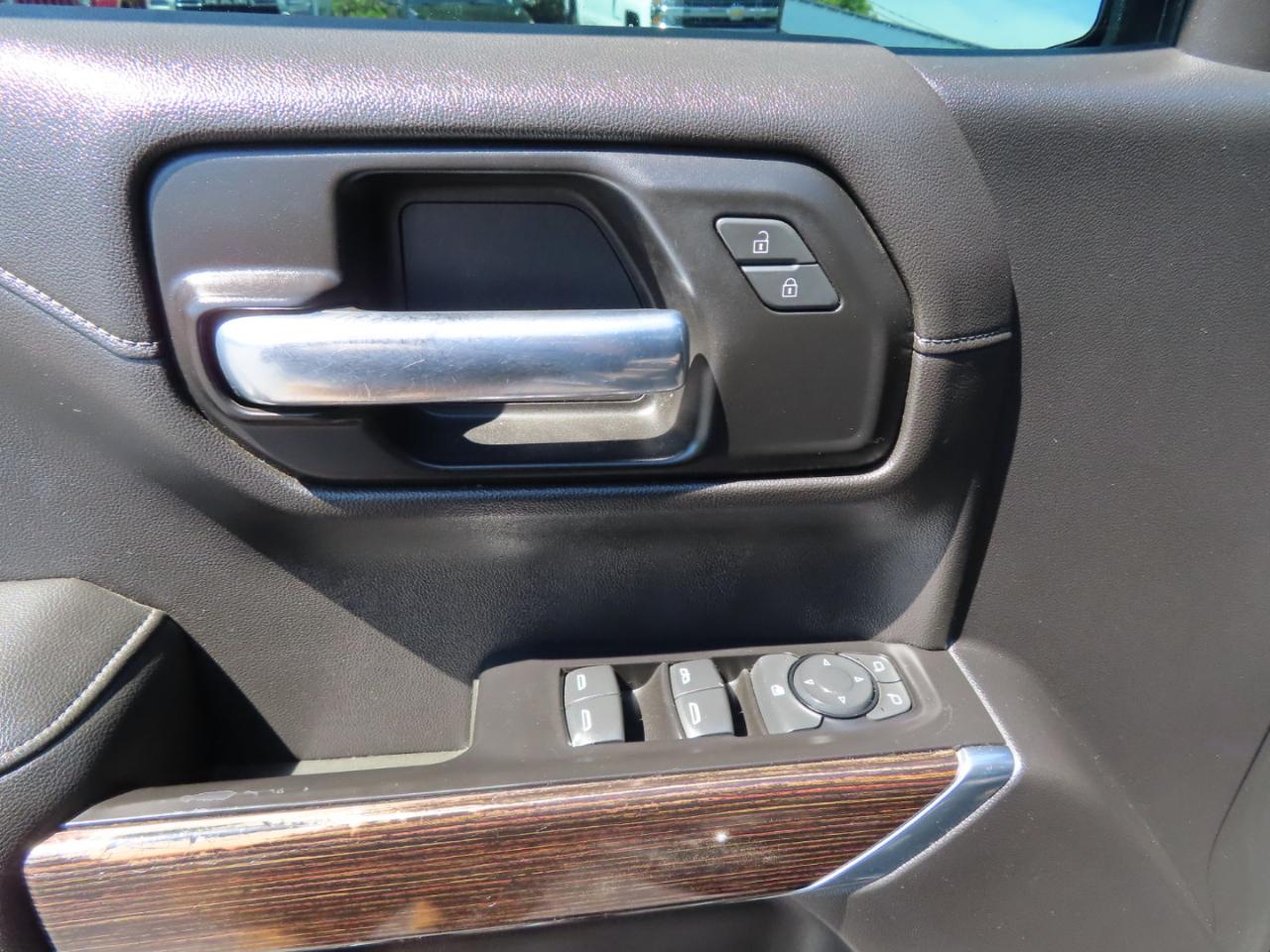 GMC Sierra 1500 4WD Crew Cab 147" Elevation 2020