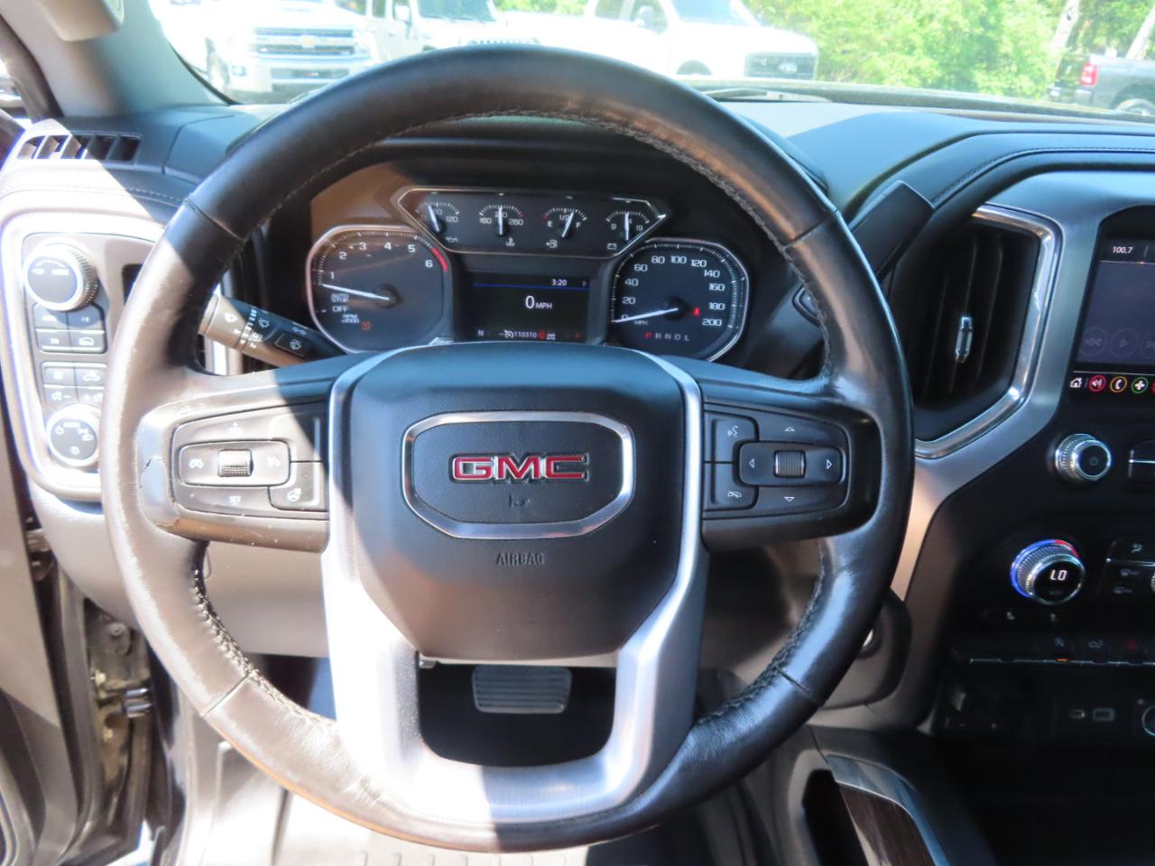 GMC Sierra 1500 4WD Crew Cab 147" Elevation 2020