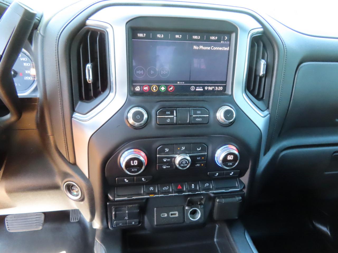 GMC Sierra 1500 4WD Crew Cab 147" Elevation 2020