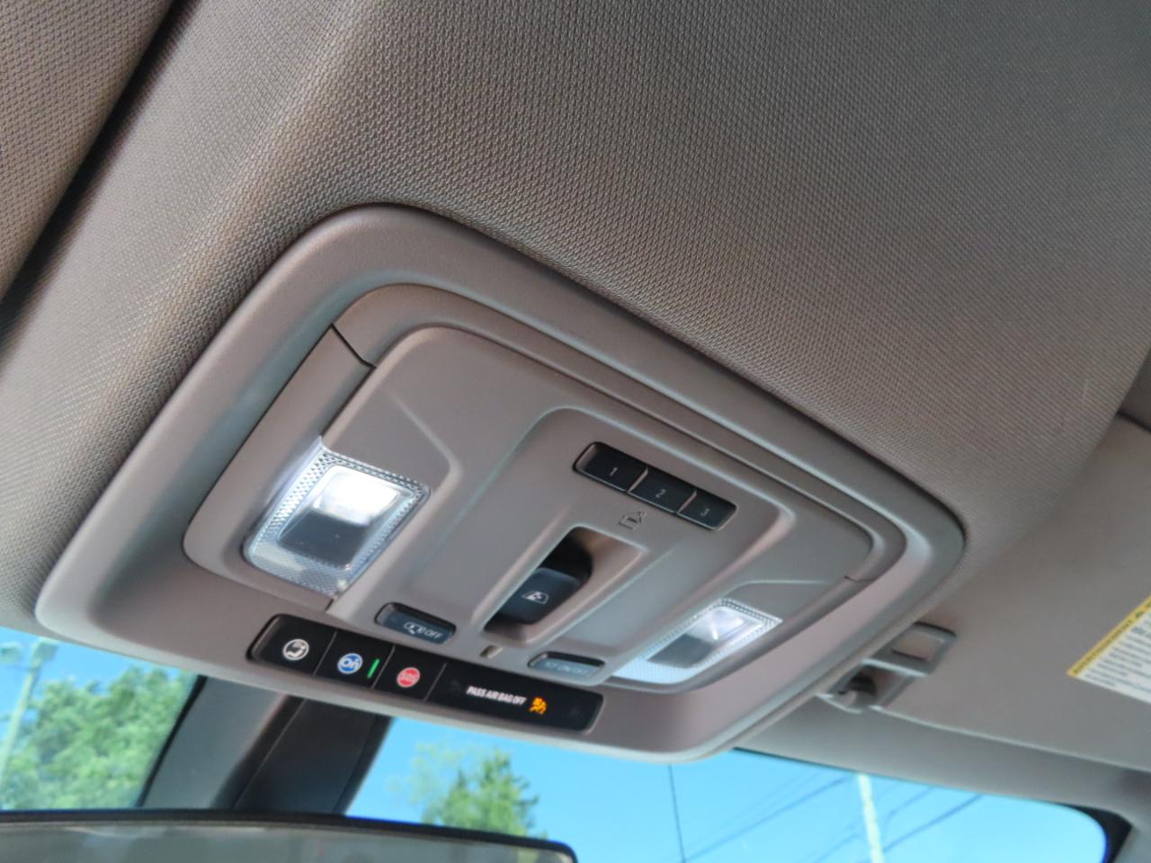 GMC Sierra 1500 4WD Crew Cab 147" Elevation 2020