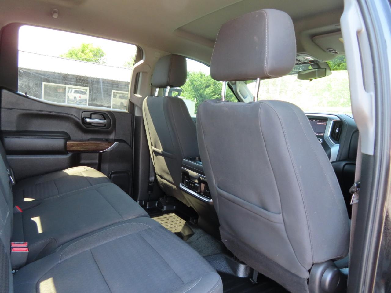 GMC Sierra 1500 4WD Crew Cab 147" Elevation 2020