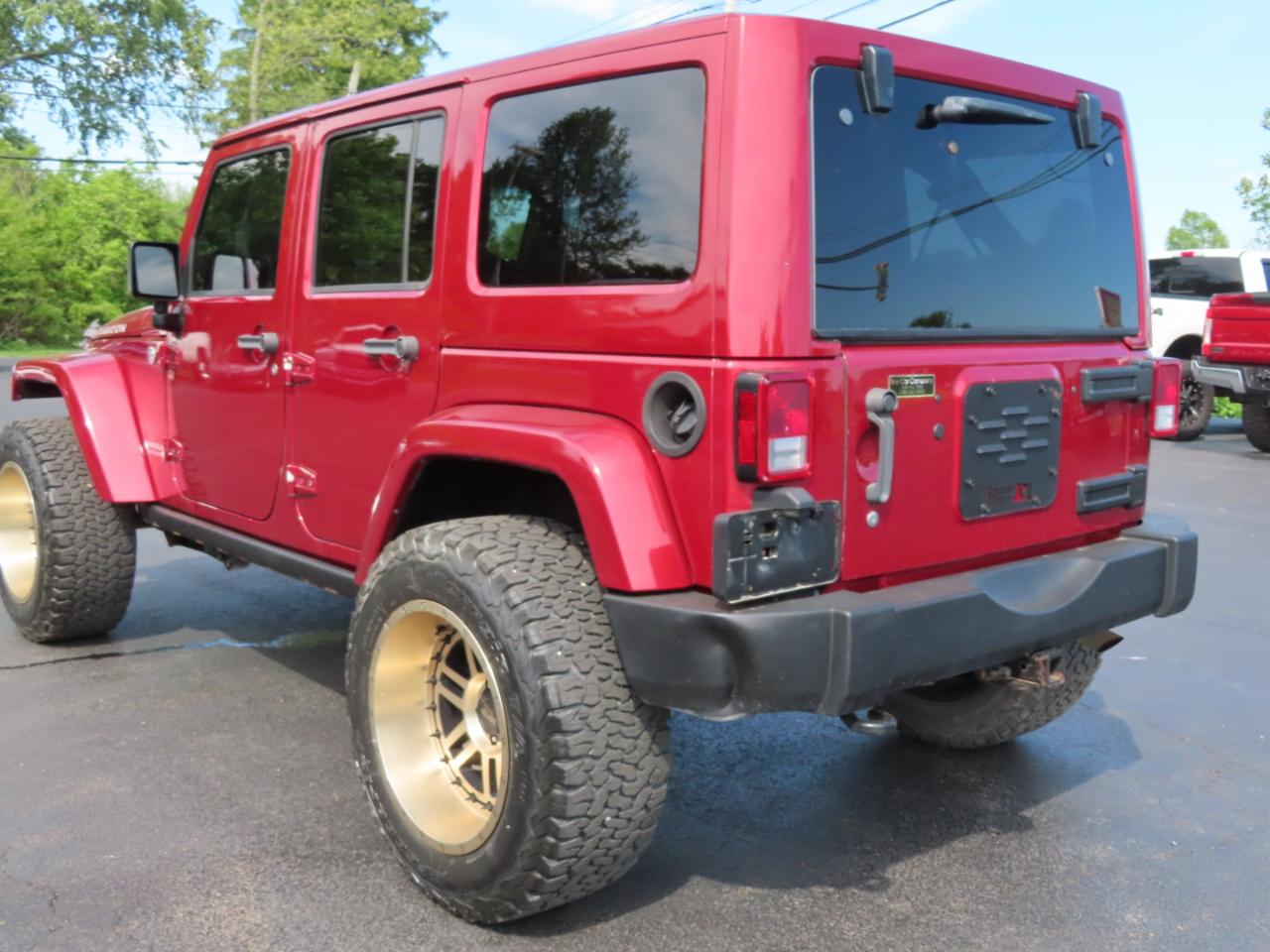 Jeep Wrangler Unlimited 4WD 4dr Rubicon 2013