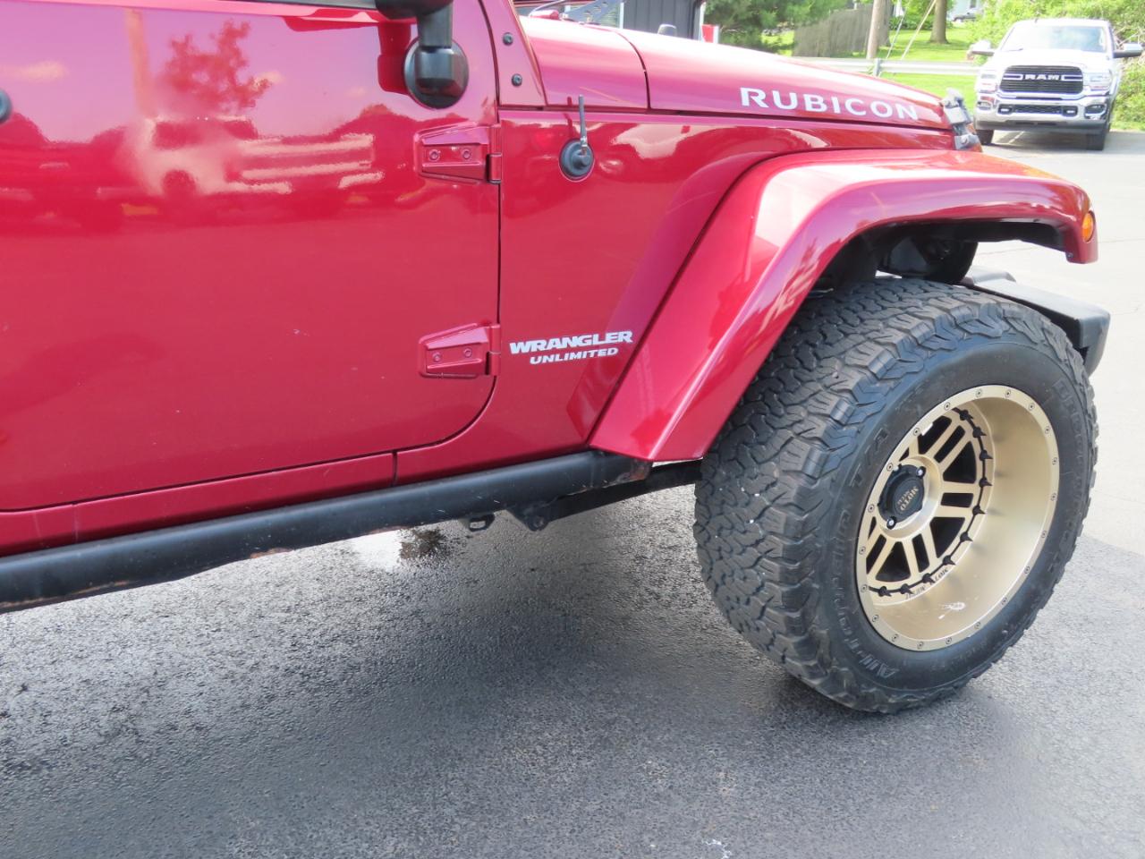 Jeep Wrangler Unlimited 4WD 4dr Rubicon 2013