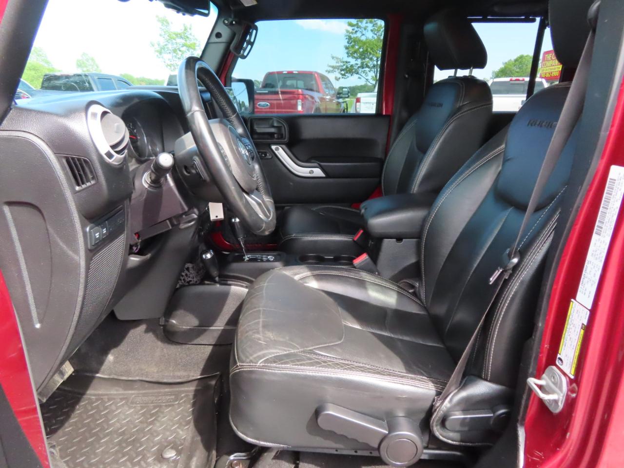 Jeep Wrangler Unlimited 4WD 4dr Rubicon 2013