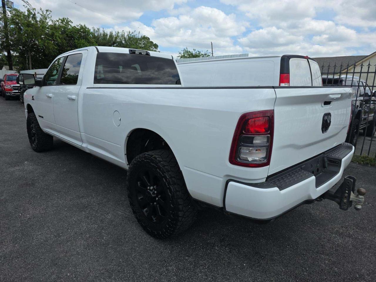 RAM 3500 Lone Star 4x4 Crew Cab 8' Box 2022
