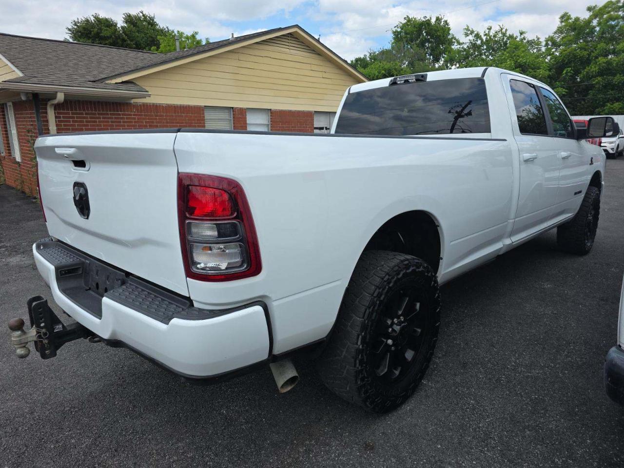 RAM 3500 Lone Star 4x4 Crew Cab 8' Box 2022