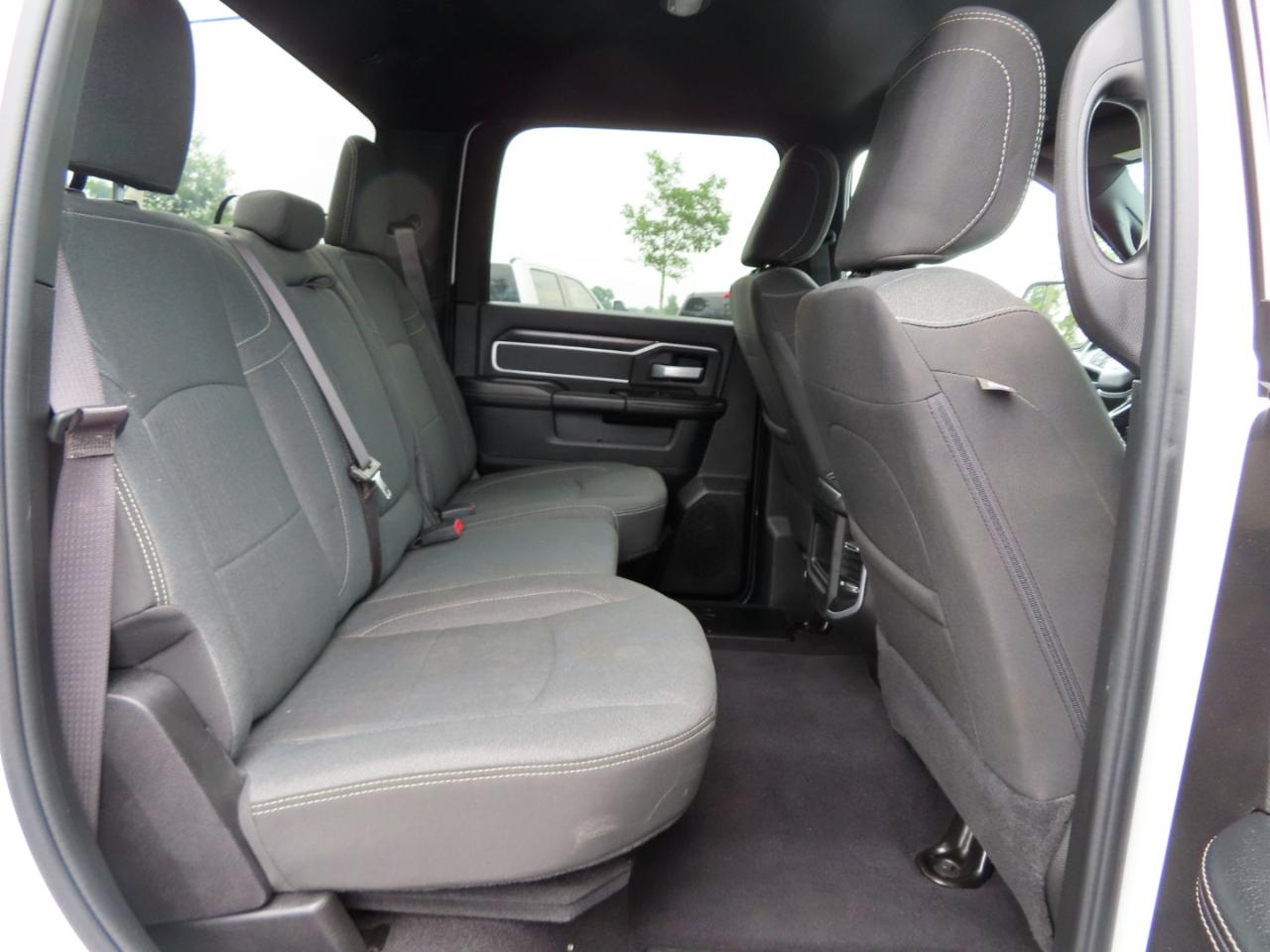 RAM 3500 Lone Star 4x4 Crew Cab 8' Box 2022