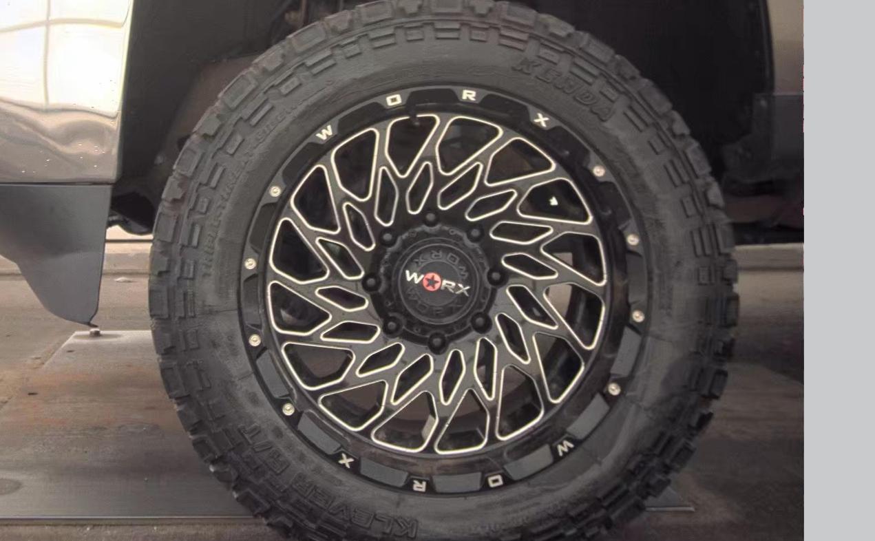 Chevrolet Silverado 2500HD 4WD Crew Cab 153.7" LTZ 2015