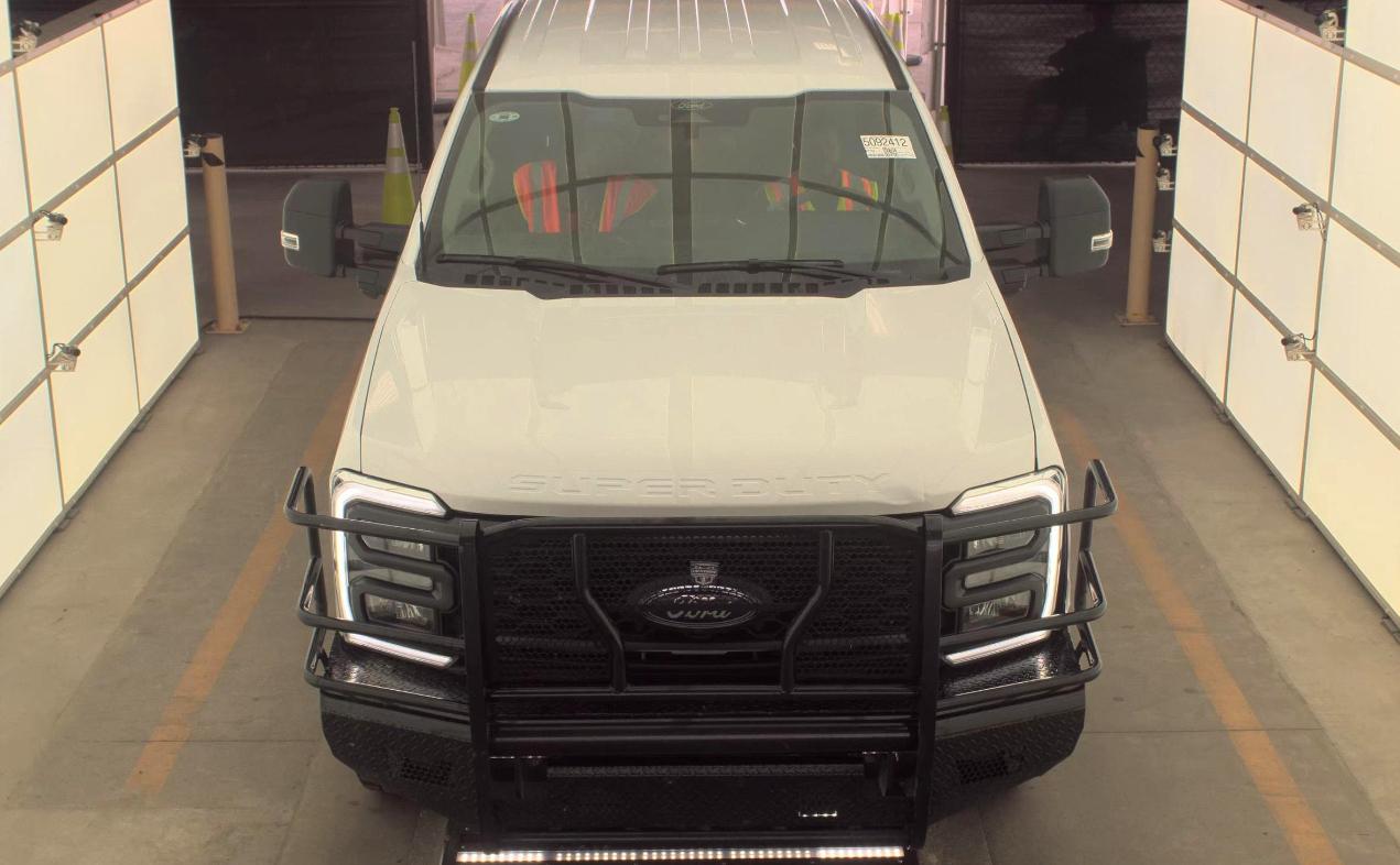 Ford Super Duty F-250 SRW XL 4WD Crew Cab 6.75' Box 2024