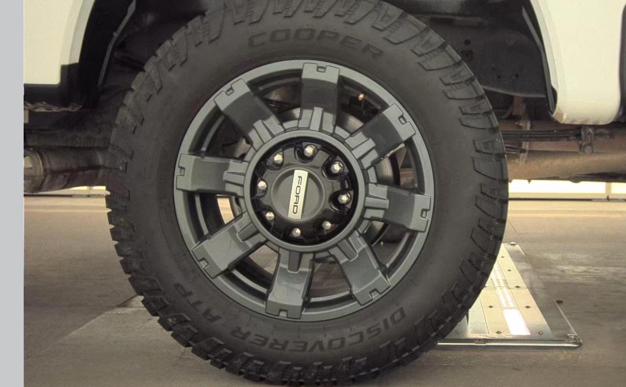 Ford Super Duty F-250 SRW XL 4WD Crew Cab 6.75' Box 2024