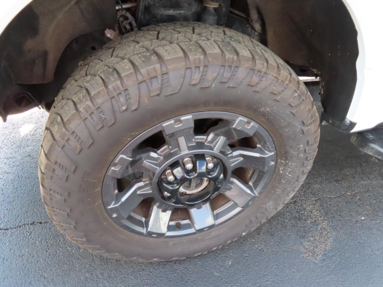 Ford Super Duty F-250 SRW XL 4WD Crew Cab 6.75' Box 2024