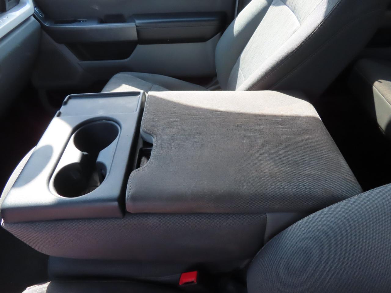 Ford Super Duty F-250 SRW XL 4WD Crew Cab 6.75' Box 2024