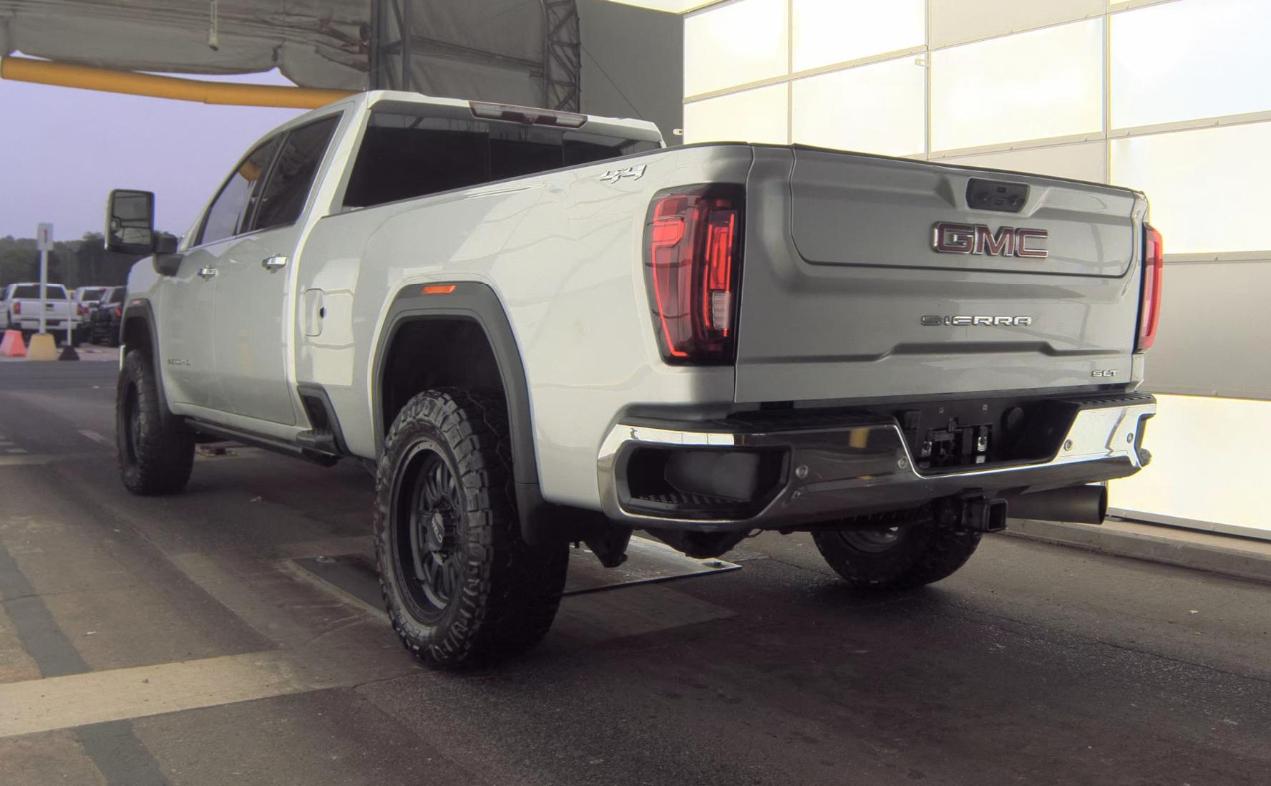GMC Sierra 3500HD 4WD Crew Cab 172" SLT 2021