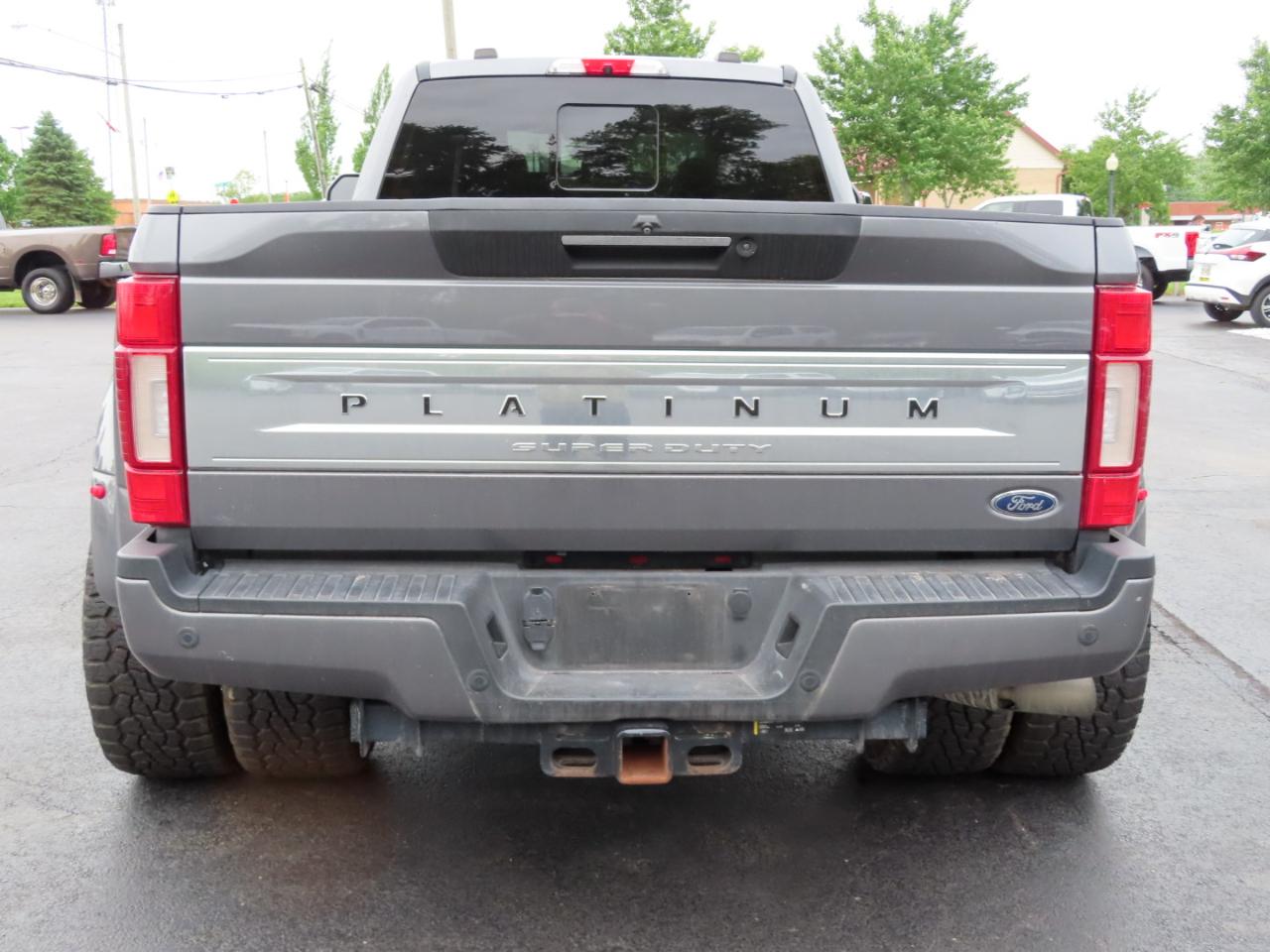 Ford Super Duty F-350 DRW Platinum 4WD Crew Cab 8' Box 2021