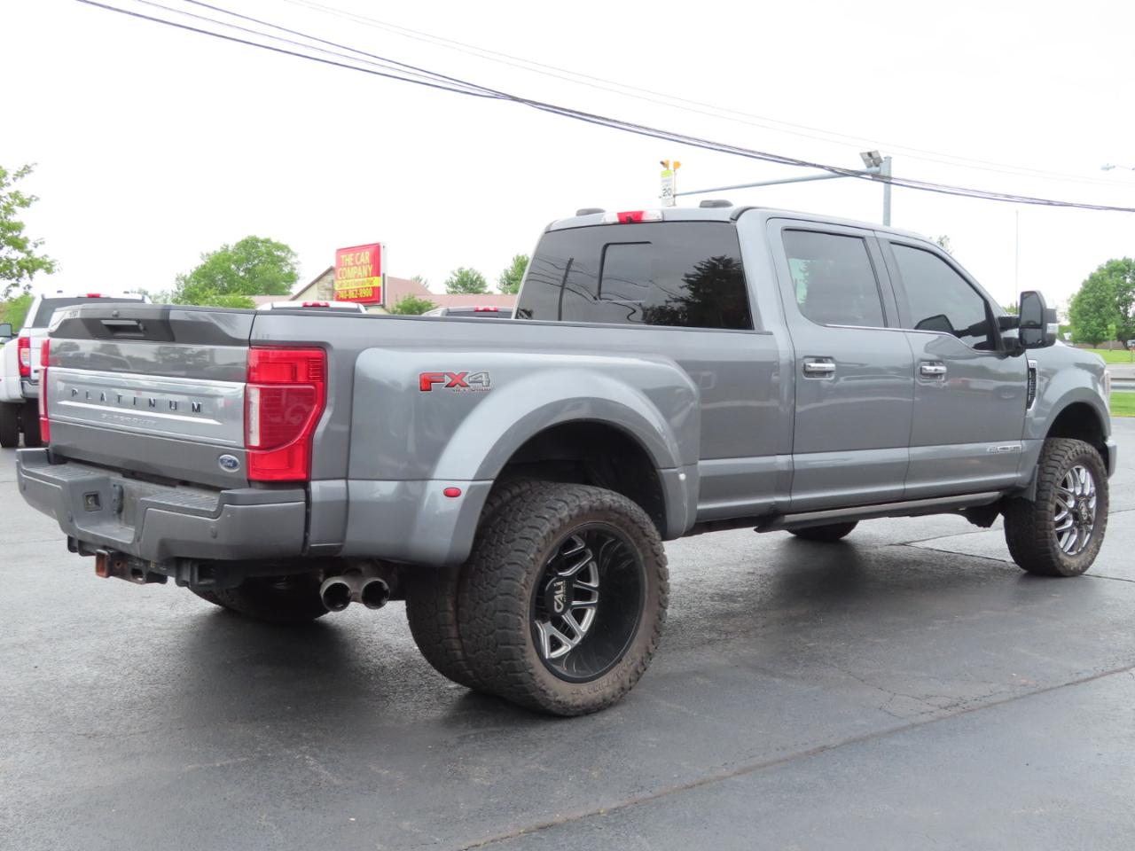 Ford Super Duty F-350 DRW Platinum 4WD Crew Cab 8' Box 2021