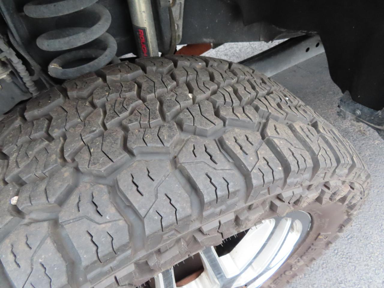 Ford Super Duty F-350 DRW Platinum 4WD Crew Cab 8' Box 2021