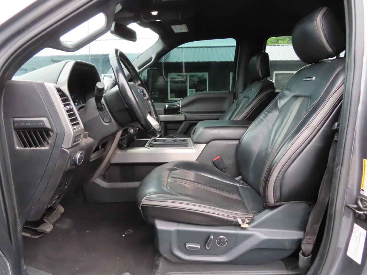 Ford Super Duty F-350 DRW Platinum 4WD Crew Cab 8' Box 2021