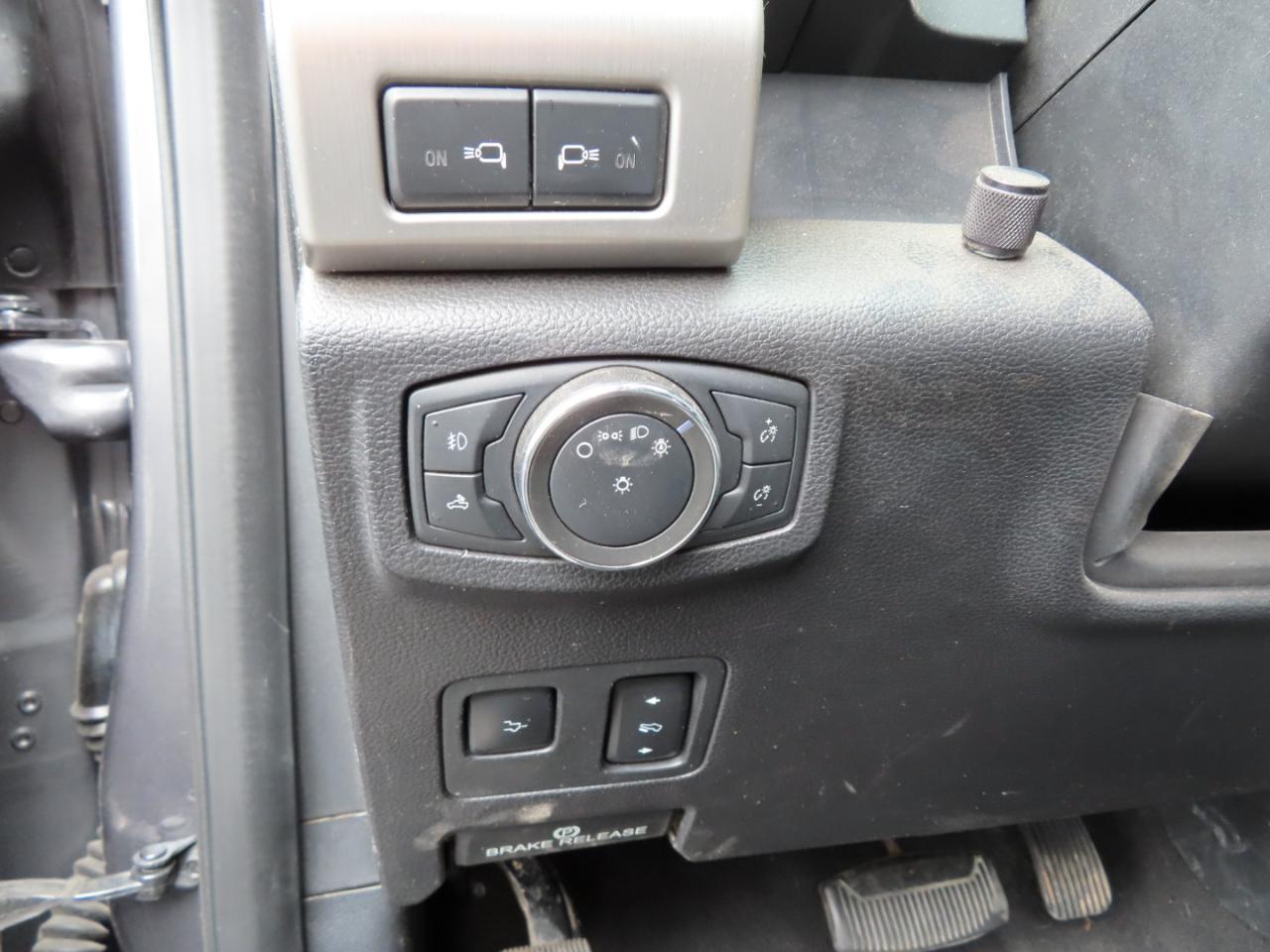 Ford Super Duty F-350 DRW Platinum 4WD Crew Cab 8' Box 2021