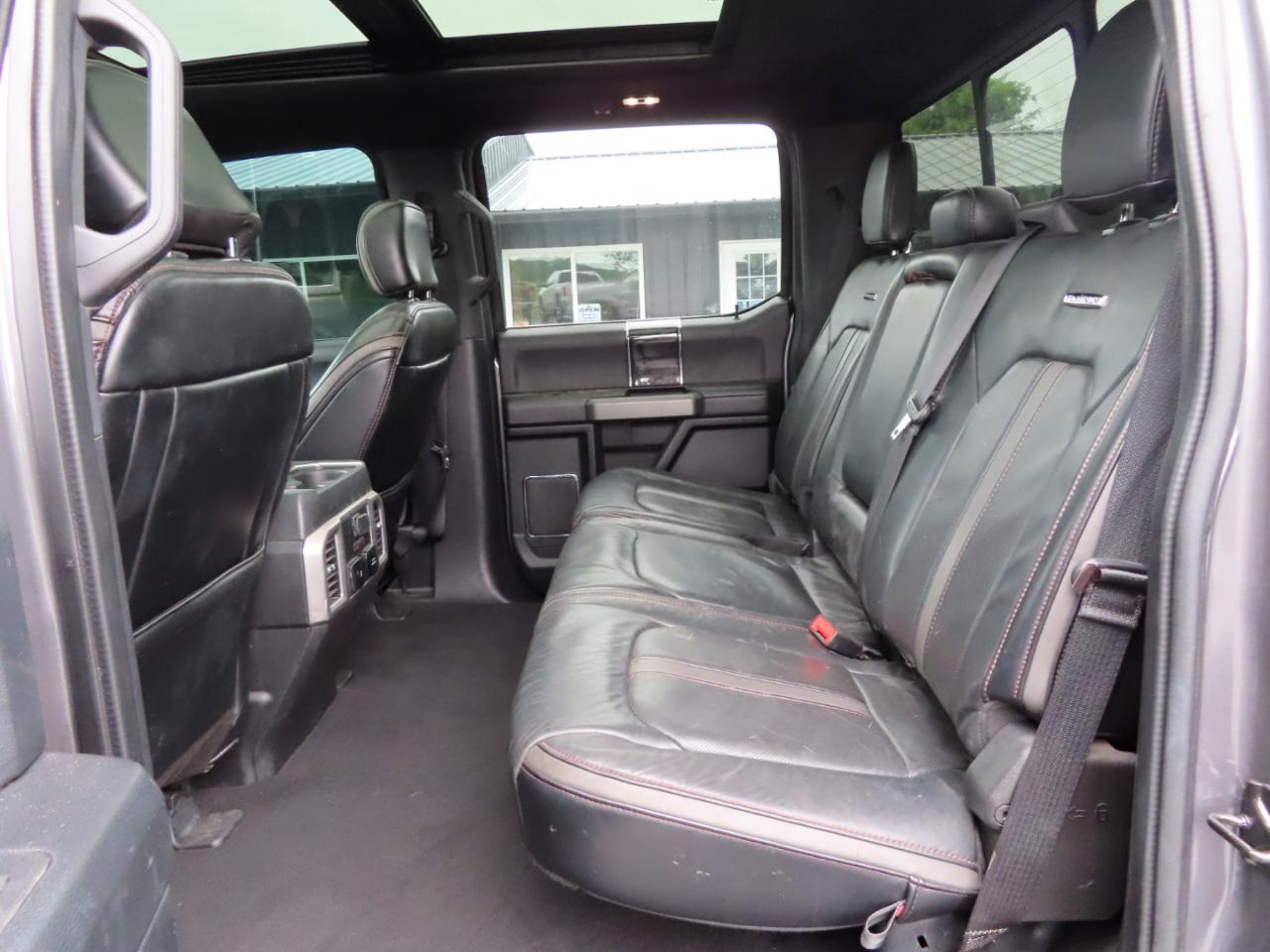 Ford Super Duty F-350 DRW Platinum 4WD Crew Cab 8' Box 2021
