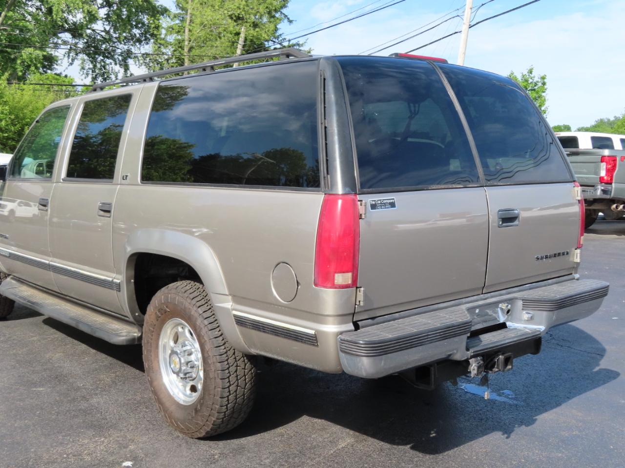 Chevrolet Suburban 2500 4WD 1999