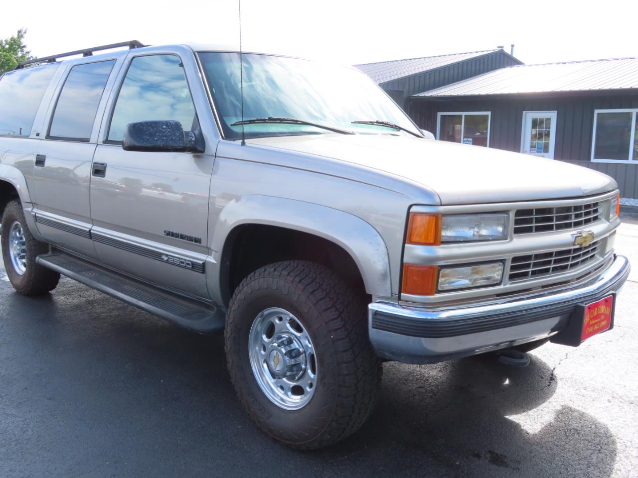 Chevrolet Suburban 2500 4WD 1999