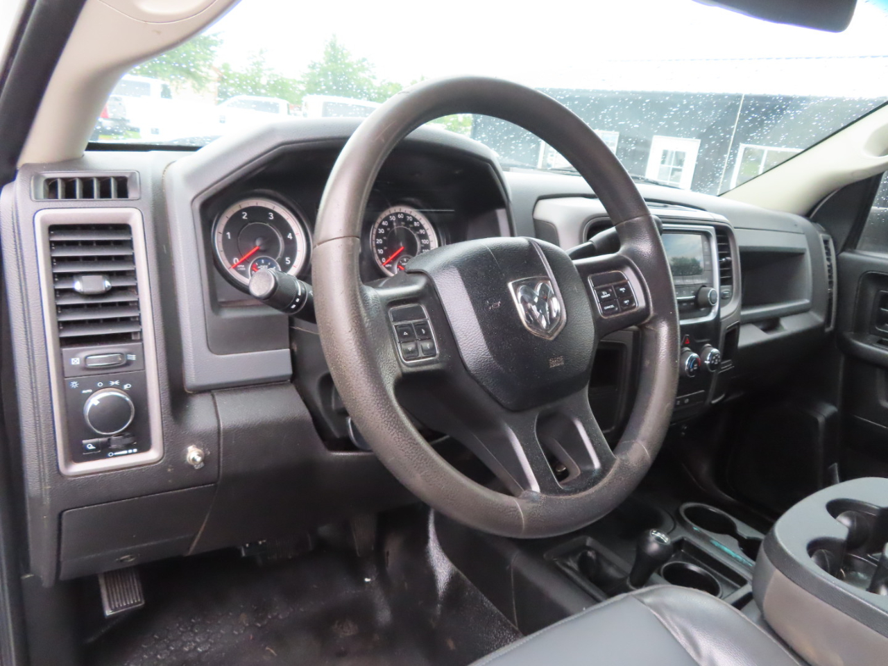 RAM 2500 Tradesman 4x4 Crew Cab 8' Box 2018