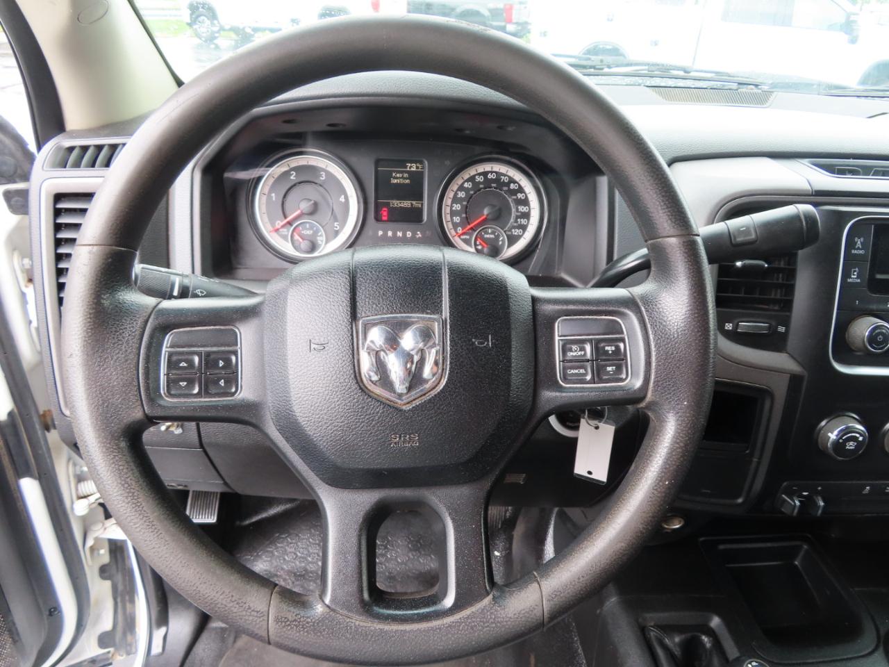 RAM 2500 Tradesman 4x4 Crew Cab 8' Box 2018
