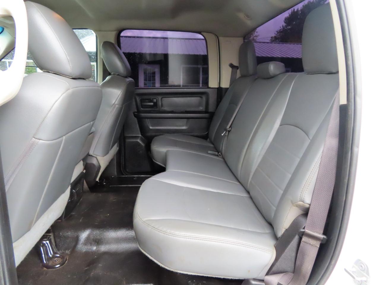 RAM 2500 Tradesman 4x4 Crew Cab 8' Box 2018