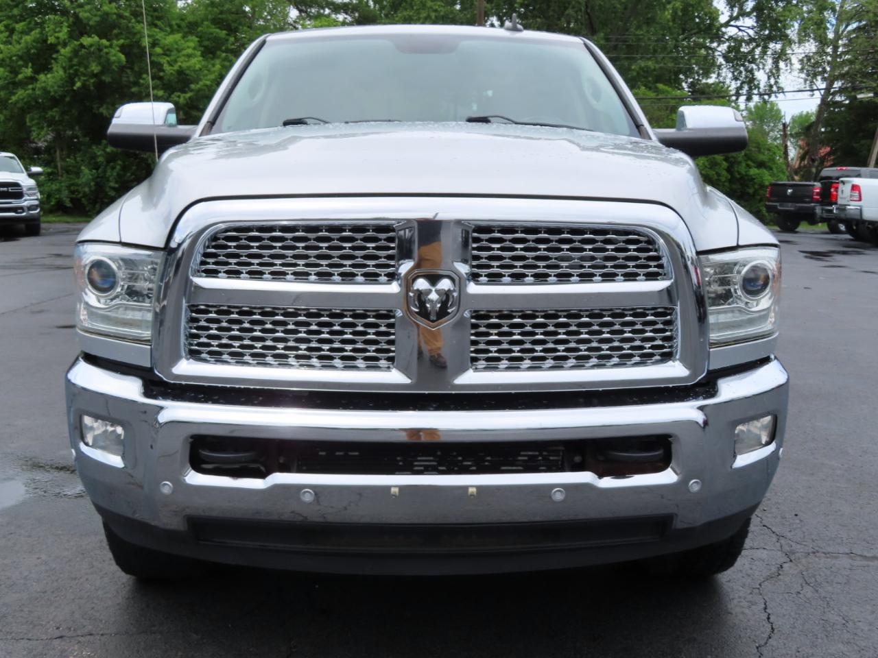 RAM 2500 Laramie 4x4 Crew Cab 6'4" Box 2017