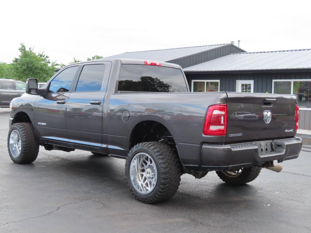 RAM 2500 Big Horn 4x4 Crew Cab 6'4" Box 2024