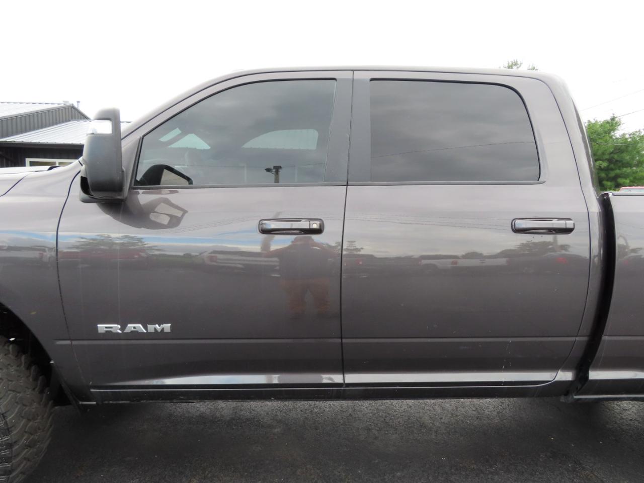RAM 2500 Big Horn 4x4 Crew Cab 6'4" Box 2024