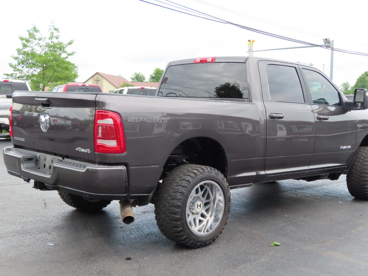 RAM 2500 Big Horn 4x4 Crew Cab 6'4" Box 2024