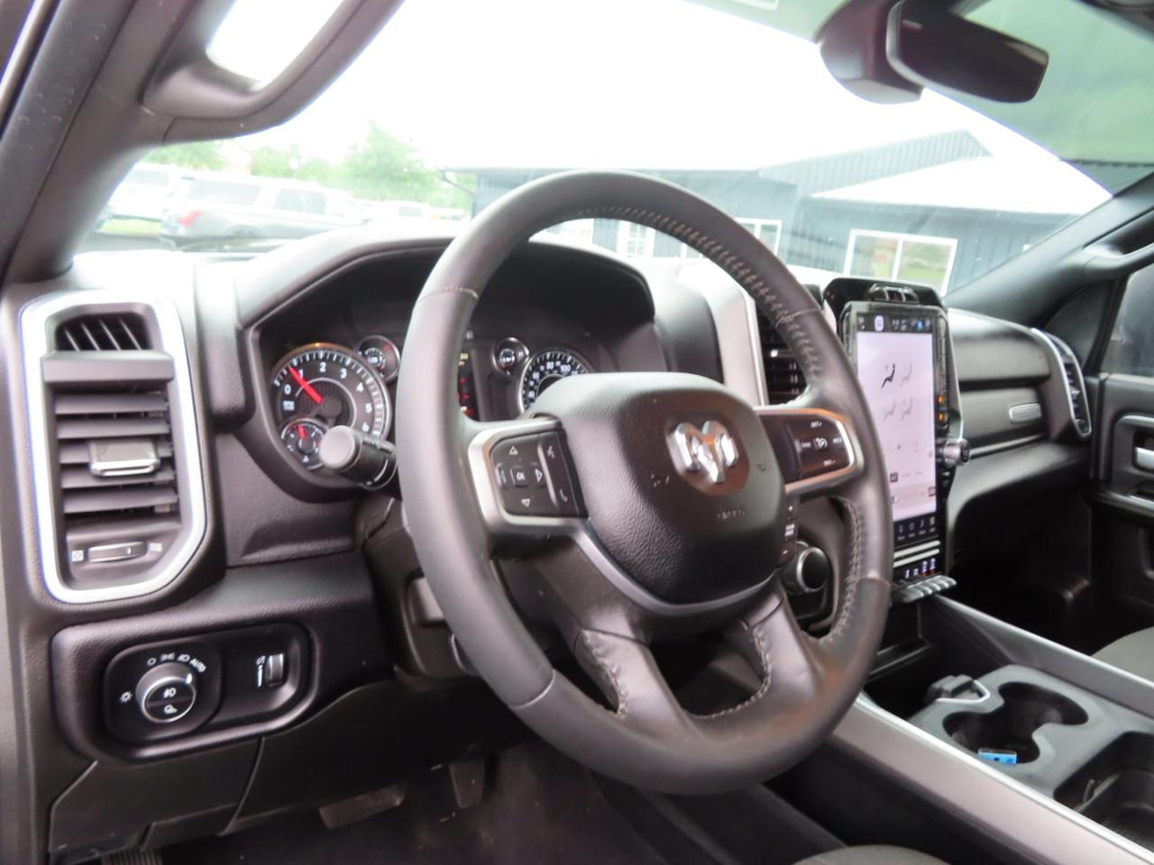 RAM 2500 Big Horn 4x4 Crew Cab 6'4" Box 2024